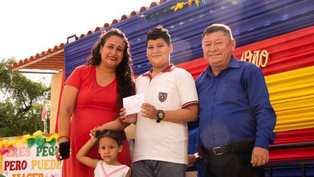 MUNICIPALIDAD DE SULLANA REALIZA SHOW ARTÍSTICO Y PREMIACIÓN POR EL DÍA DEL NIÑO PERUANO