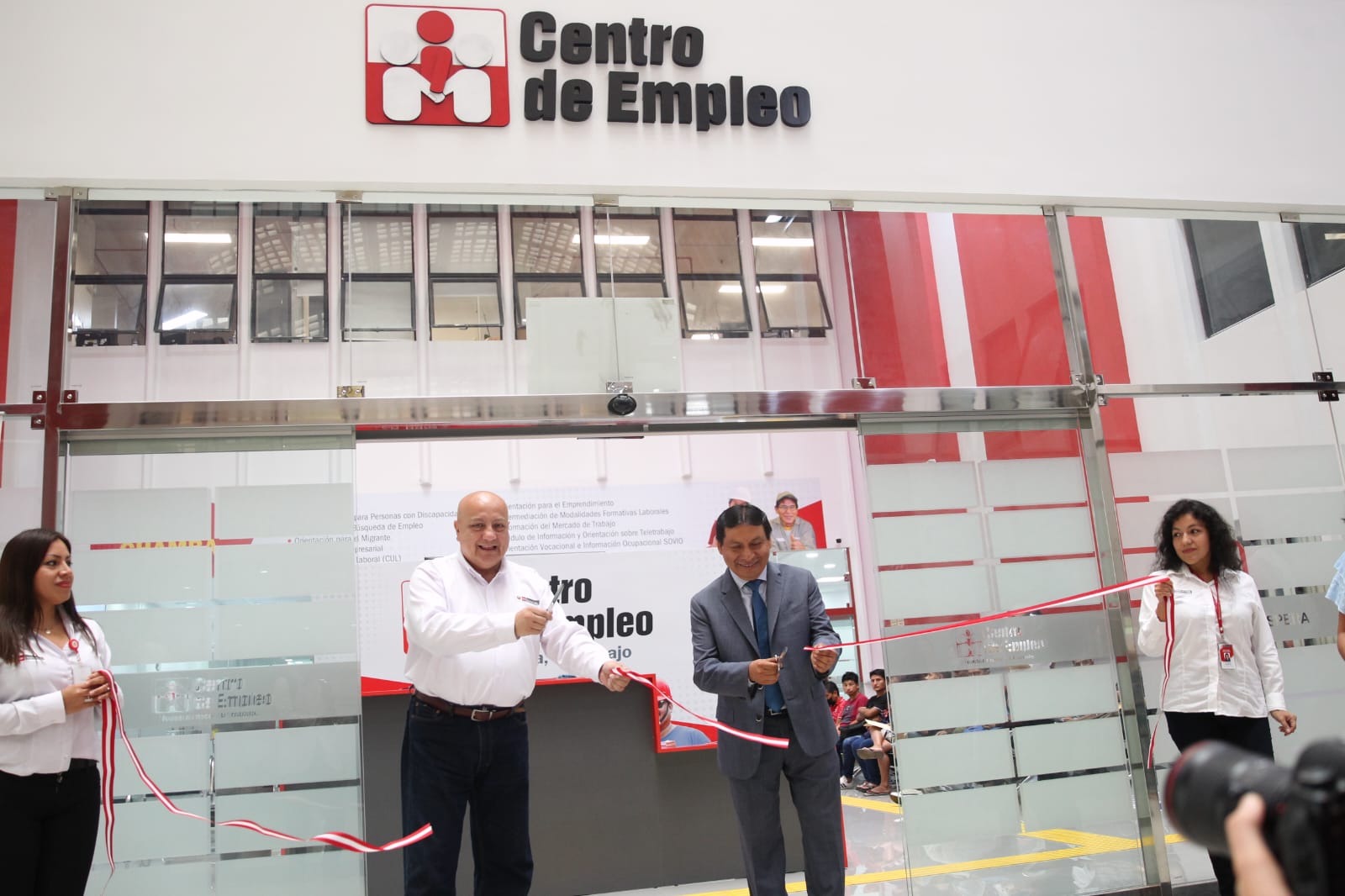 Renovado Centro de Empleo ofrece 12 servicios gratuitos para promover el empleo formal
