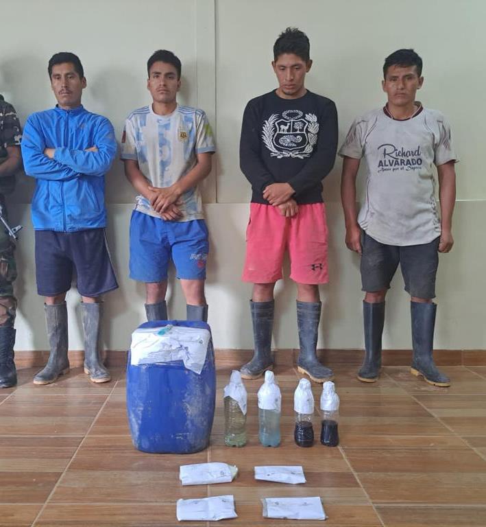 Incautan más de 60 kilos de sulfato de cocaína durante operativo de interdicción en Ucayali