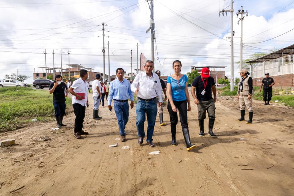 ALCALDE MARLEM MOGOLLÓN Y MINISTRA DE VIVIENDA RECORREN PUNTOS CRÍTICOS EN BUSCA DE SOLUCIONES PARA LA PROVINCIA