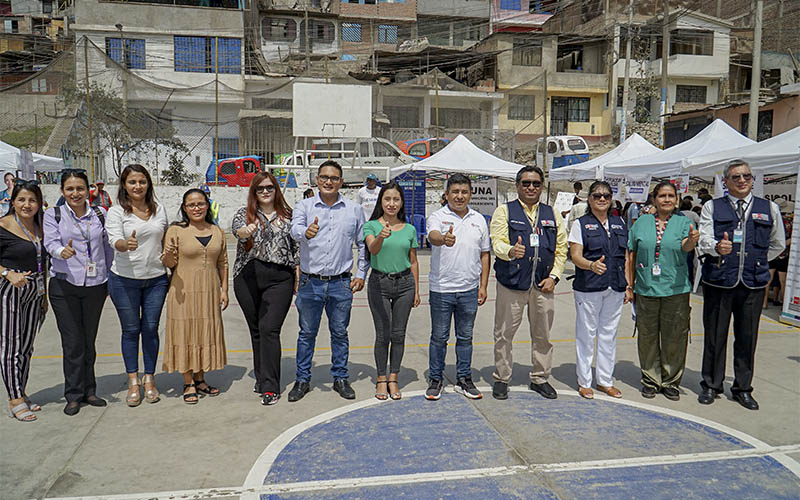Foto 2 de 300 adultos mayores se benefician en campaña integral de salud en San Juan de Lurigancho