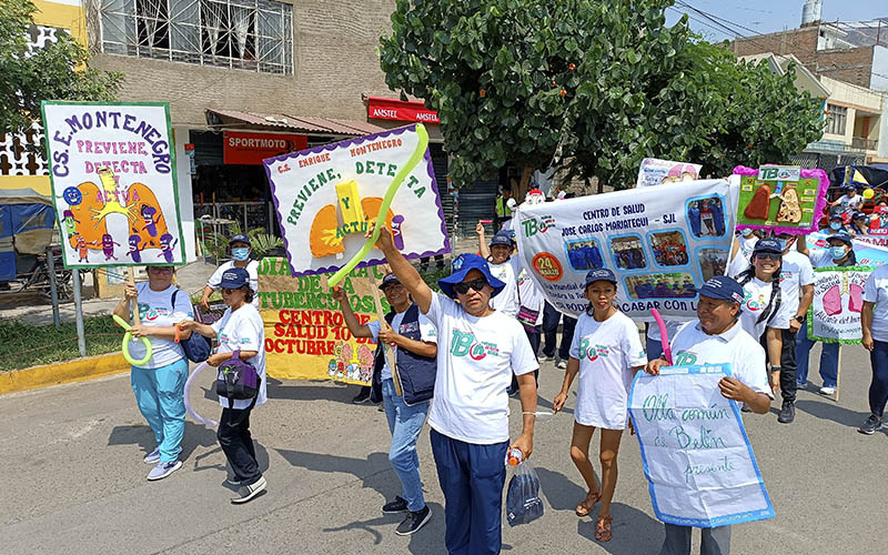Foto 2 de Más de 1000 participantes se congregan en gran pasacalle por el Día Mundial de Lucha Contra la Tuberculosis