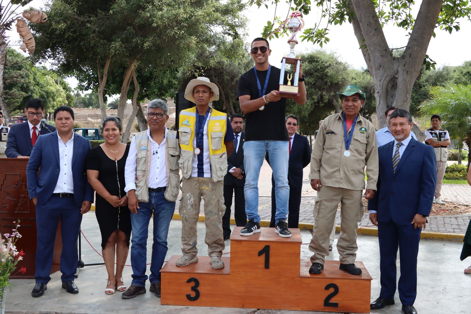 Aniversario 4