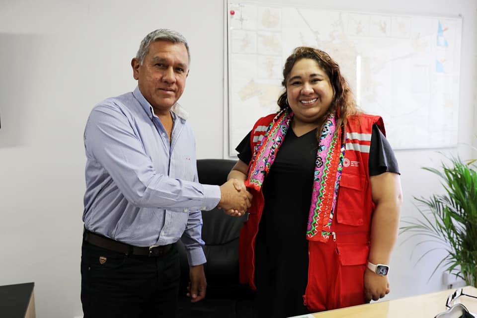 Alcalde de Huaral sostiene reunión de trabajo con directora ejecutiva de programa nacional “QALI WARMA”