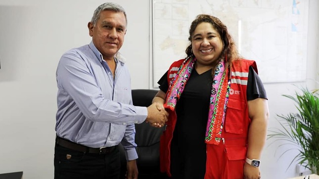 Alcalde de Huaral sostiene reunión de trabajo con directora ejecutiva de programa nacional “QALI WARMA”