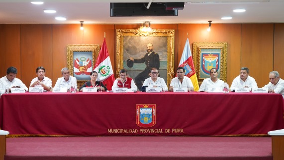Gobernador: “Hagamos acciones concretas para que la población sienta que estamos atendiendo la emergencia”