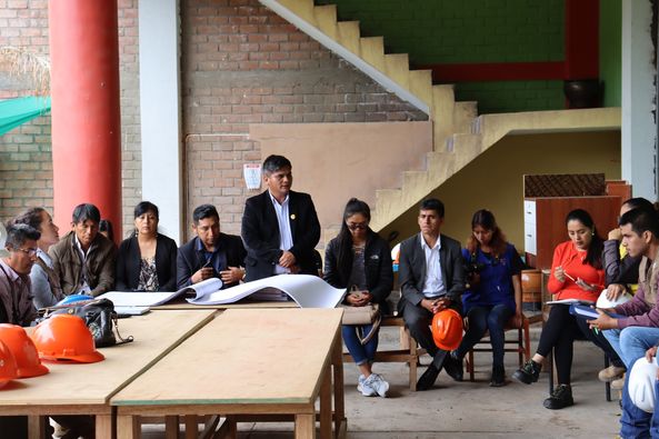 REUNIÓN DE COORDINACIÓN PARA EL PROYECTO DE DRENAJE PLUVIAL Y SISTEMA DE ALCANTARILLADO EN LA HOYADA 