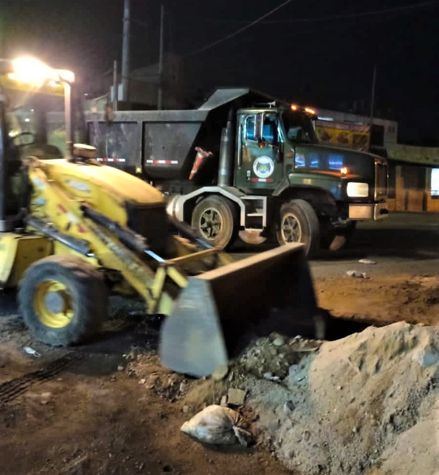 Se realiza limpieza de los puntos críticos de la vía de conexión Huaral - Lima