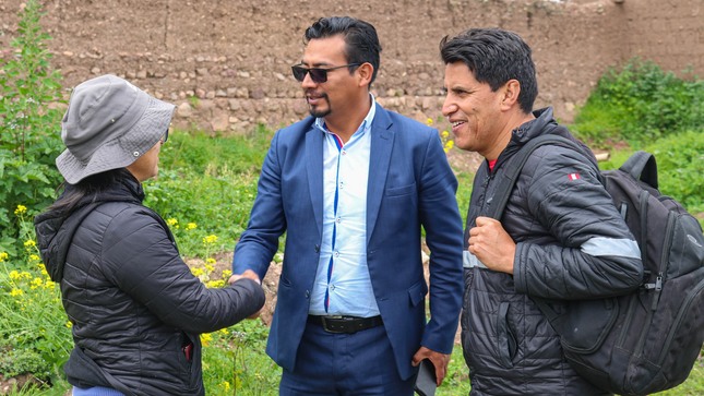 Visita de la Oficina de Soporte de Alemania – WORLD VISION al Distrito de Huamanguilla.