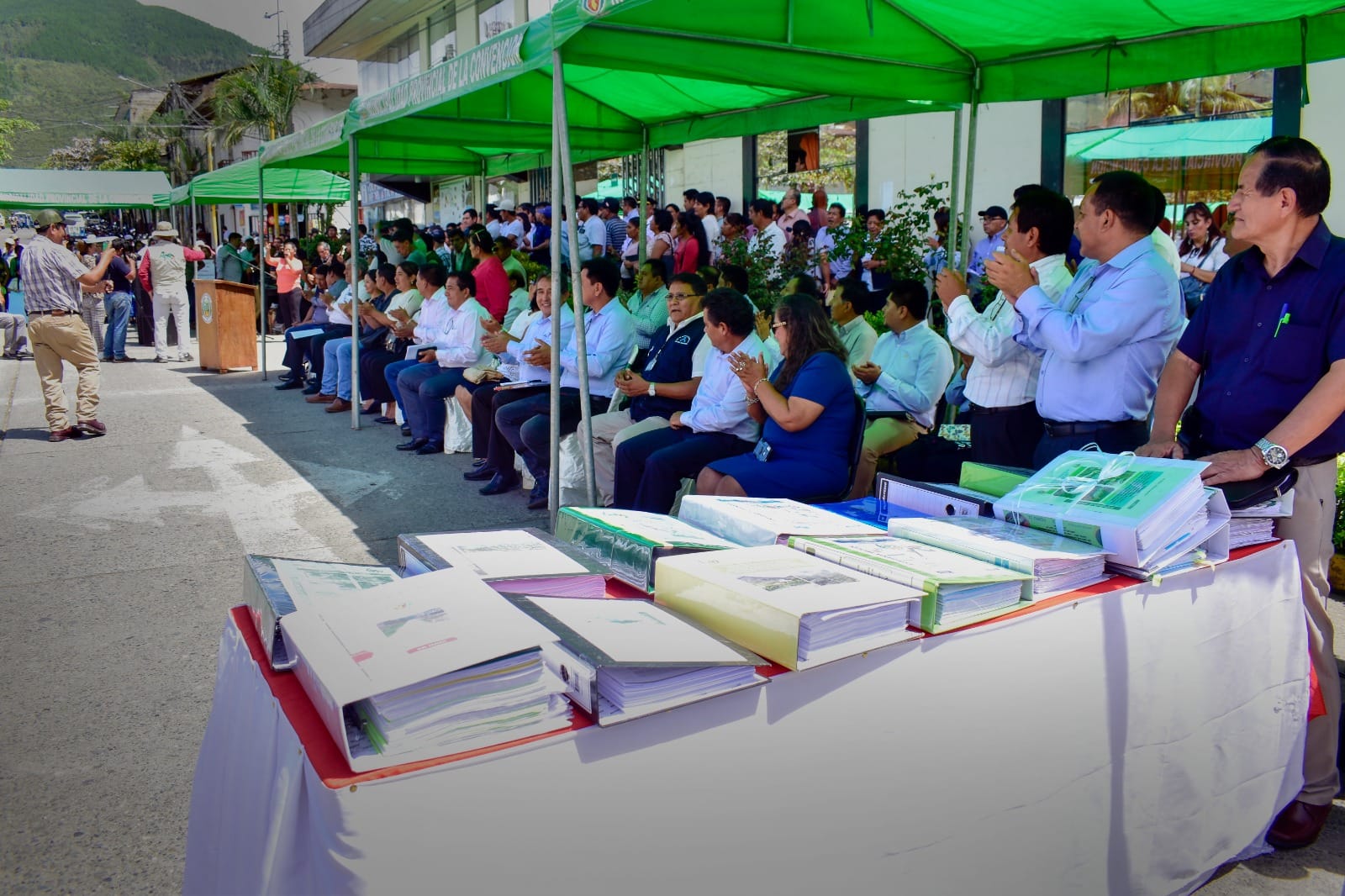 Municipalidad Provincial La Convención inicia 15 obras por más de 42 millones