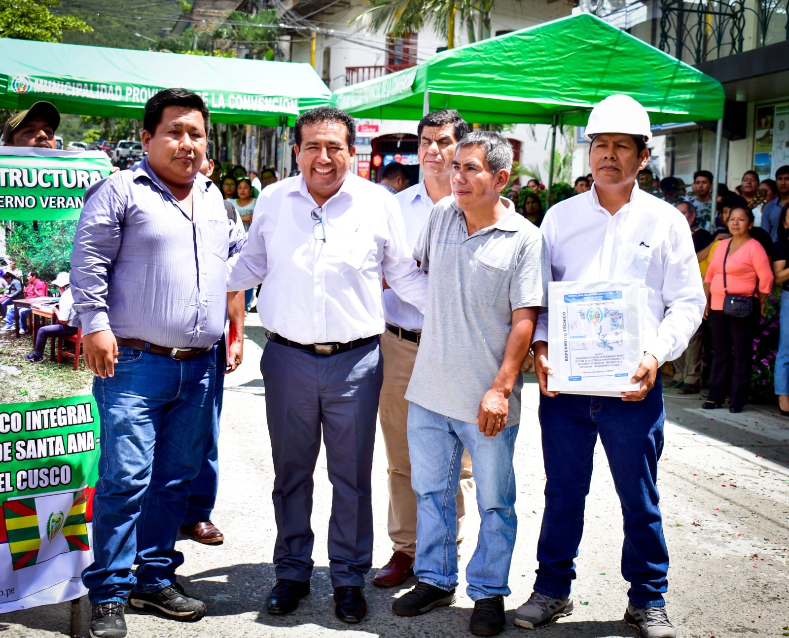 Municipalidad Provincial La Convención inicia 15 obras por más de 42 millones