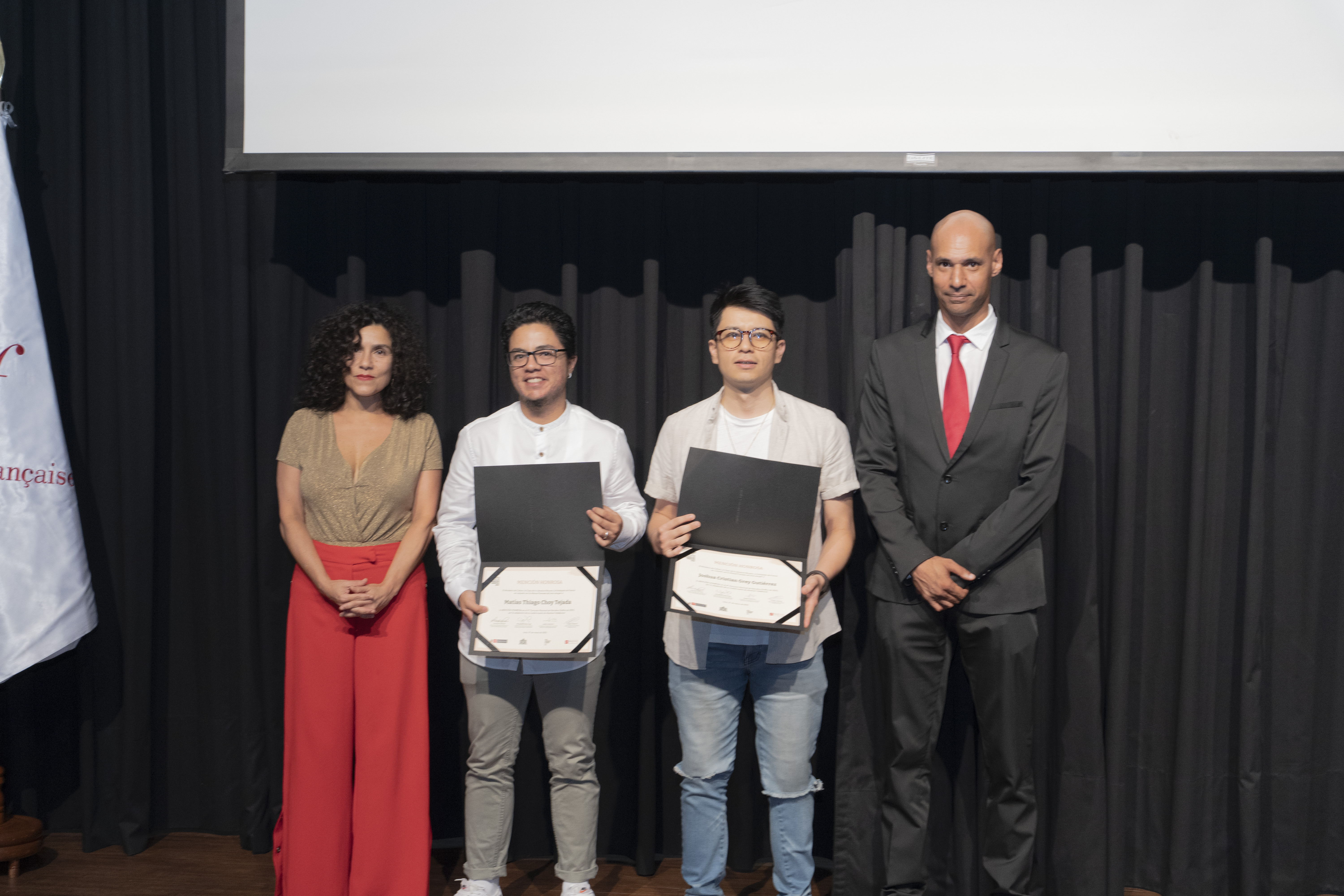 Ministra de Cultura premió a ganadores del 4to Concurso Nacional de Narrativa Gráfica