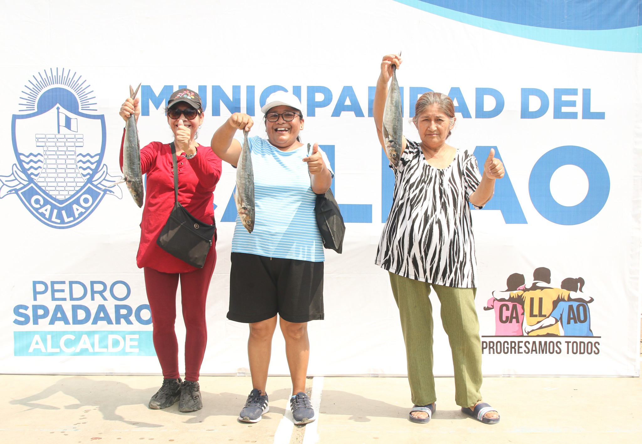 Con la finalidad de cuidar de nuestros vecinos y sus familias, la Municipalidad del Callao hizo la repartición de varias toneladas de pescado