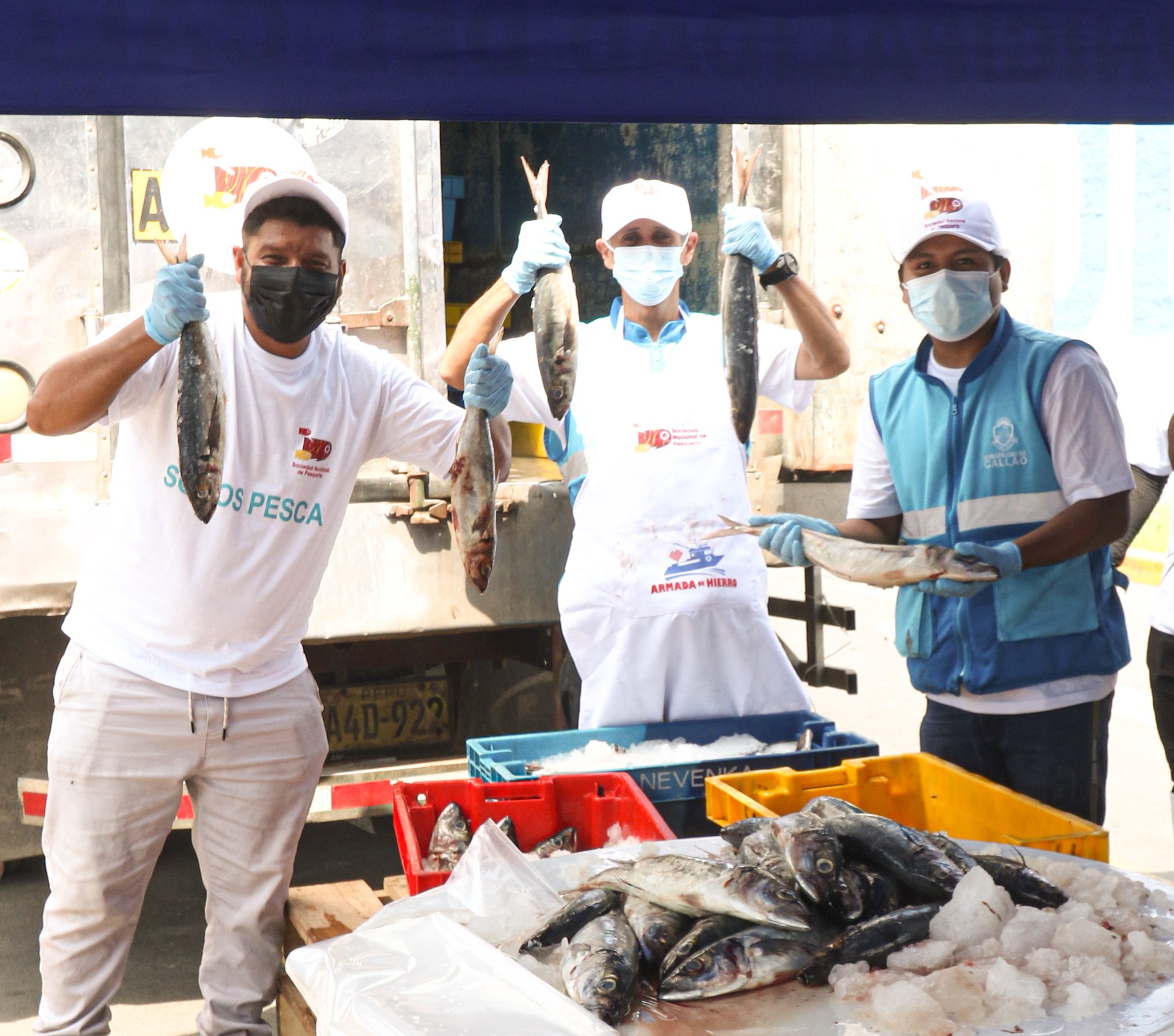 Con la finalidad de cuidar de nuestros vecinos y sus familias, la Municipalidad del Callao hizo la repartición de varias toneladas de pescado