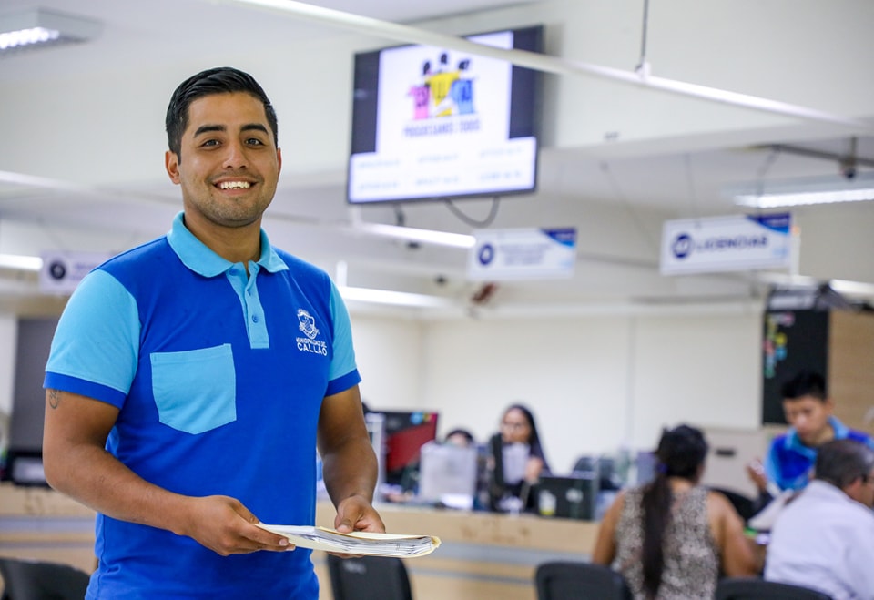 Vecino chalaco, este sábado 8 de abril, el horario de atención al público en 𝗠𝗲𝘀𝗮 𝗱𝗲 𝗣𝗮𝗿𝘁𝗲𝘀 del Palacio Municipal y de las oficinas descentralizadas Norte y Ventanilla será normal.