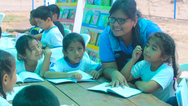 Comuna huaralina realizó primer festival descentralizado de lectura en el C.P. Ángel Makatón