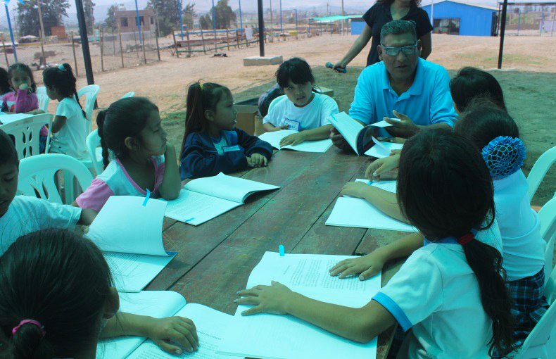 Comuna huaralina realizó primer festival descentralizado de lectura en el C.P. Ángel Makatón