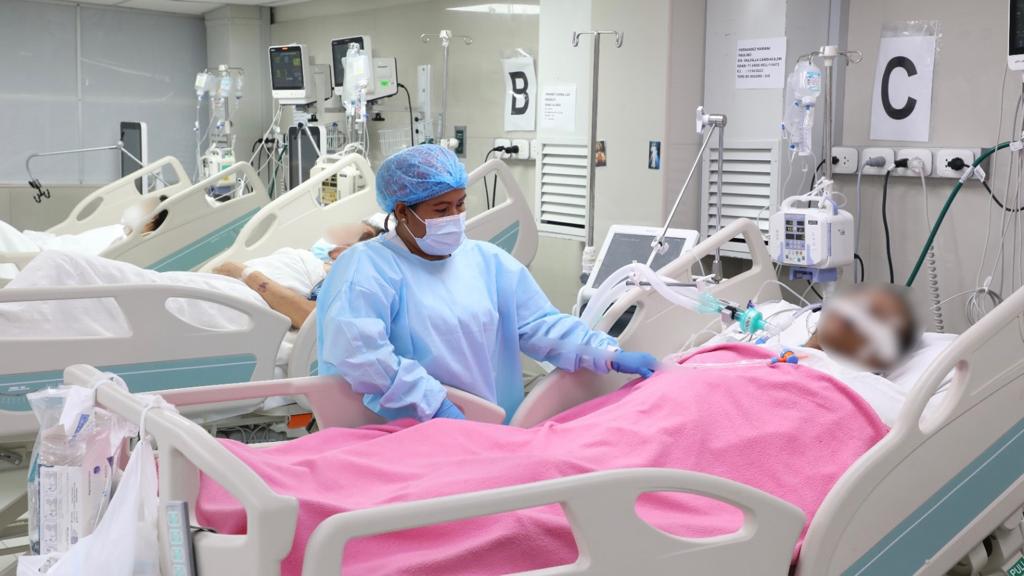 Cada noche se atienden más de 100 casos de emergencias y urgencias en el Hospital Casimiro Ulloa