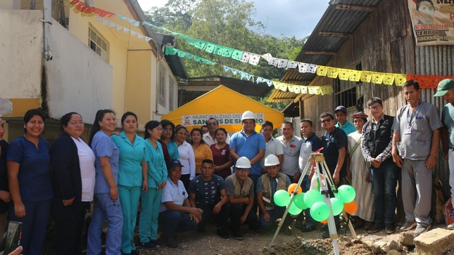 Fotos de la Construcción del cerco perimétrico en el Establecimiento de Salud Sanchirio Palomar