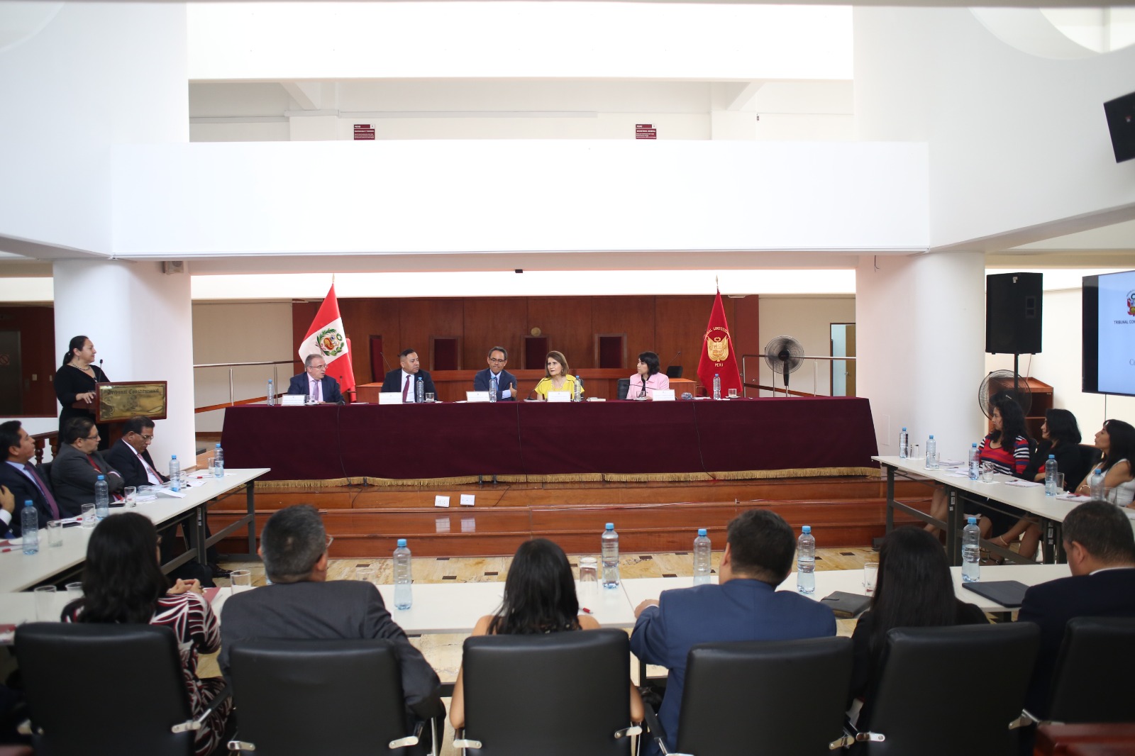 Diálogo sobre el “Razonamiento probatorio” organizan el Centro de Estudios Constitucionales del TC y CEDPE