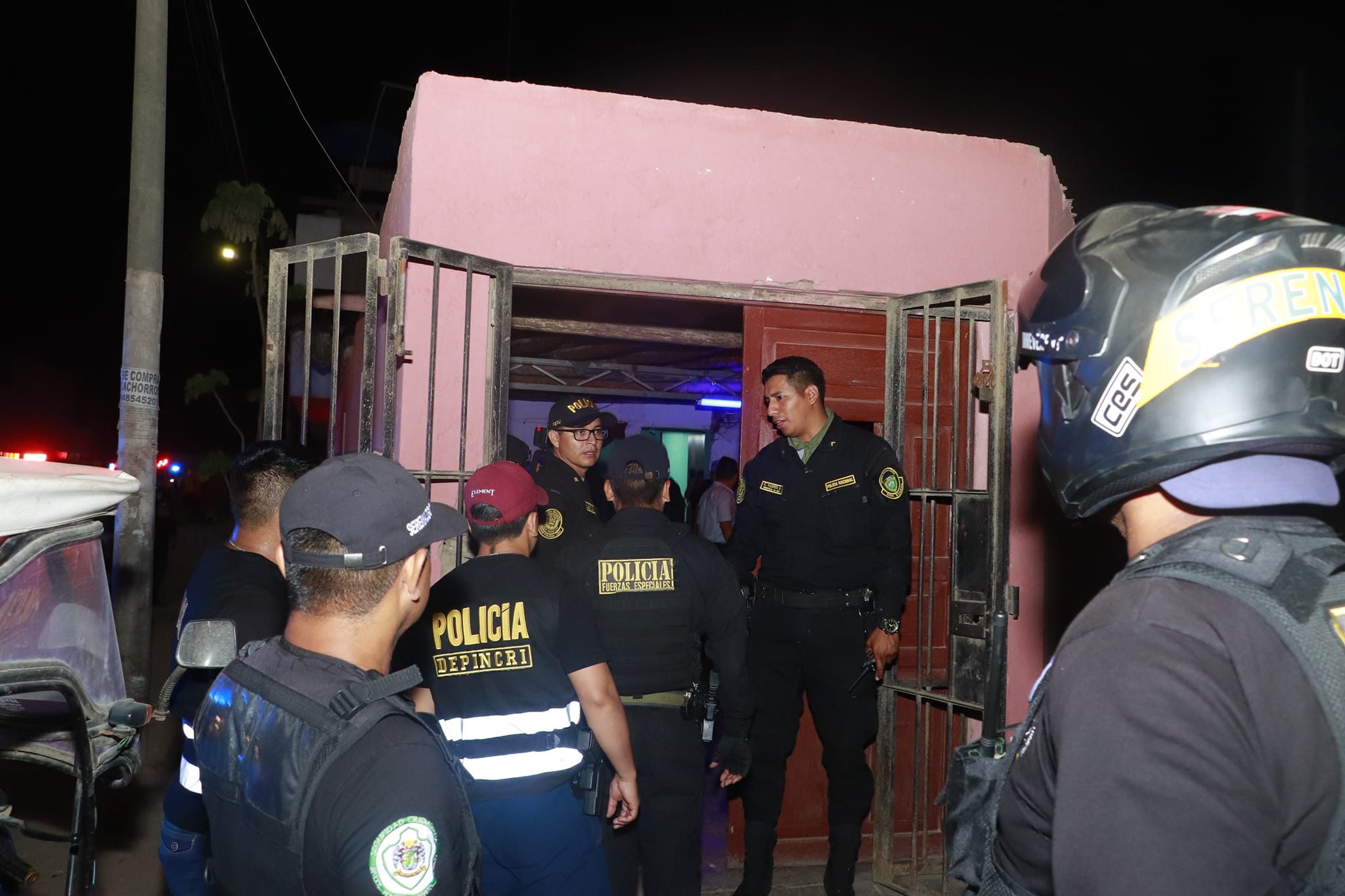 MPH y Policía Nacional realizaron operativo sorpresa en locales de Mariátegui y El Palmo