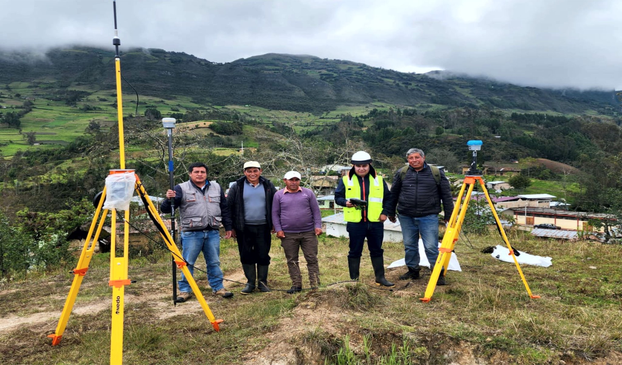 Equipo Técnico y autoridades C.P. Numbral.