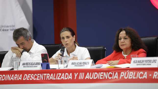 Ministros de Vivienda y Produce informaron sobre acciones desplegadas para atender la emergencia en Lambayeque en sesión descentralizada de la Comisión de Vivienda y Construcción del Congreso. 