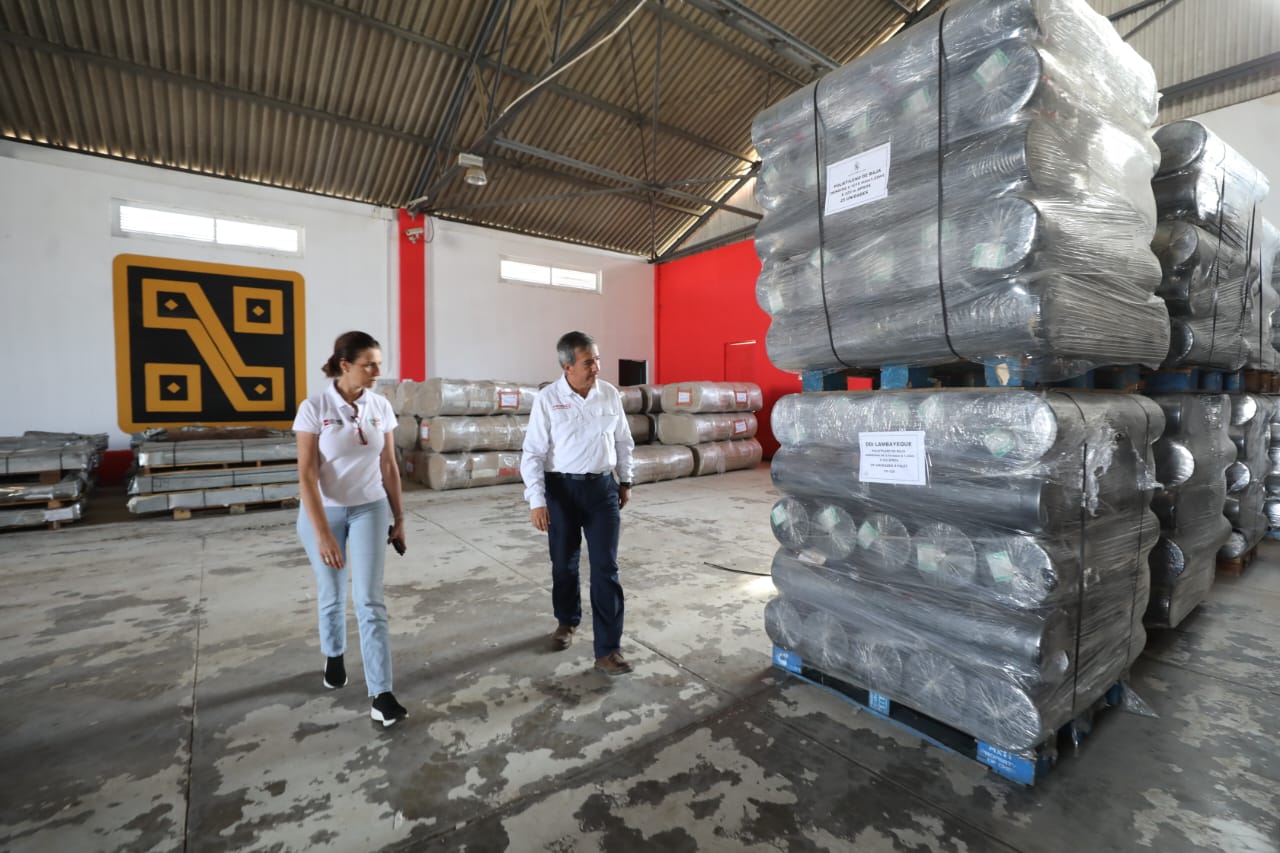 Imagen referencial "Lambayeque: Poder Ejecutivo trasladó más de 280 toneladas de ayuda humanitaria y 119 maquinarias para atender emergencia"
