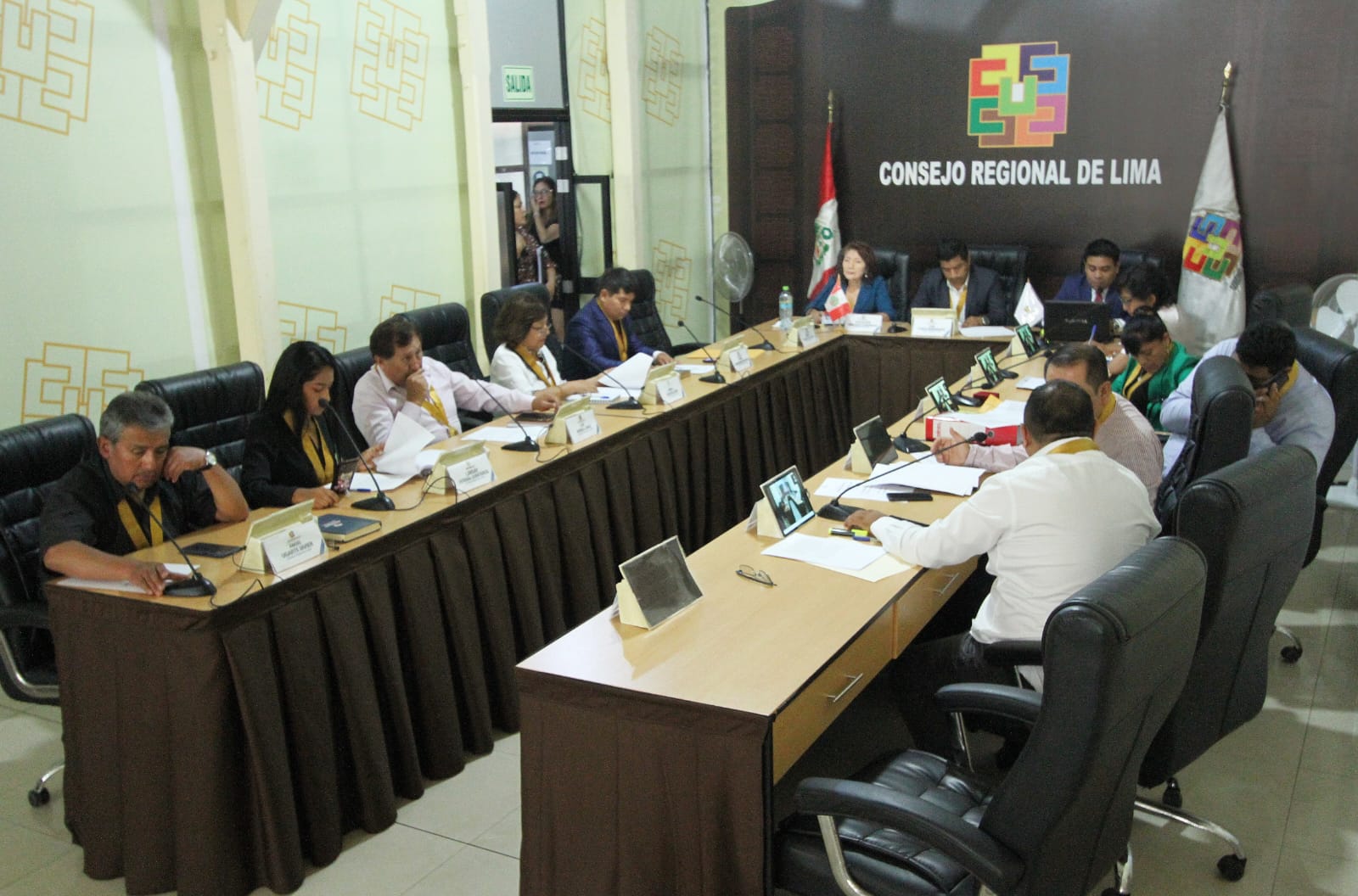 Gobernadora Rosa Vásquez rinde cuentas ante el Consejo Regional sobre sus primeros 100 días de gestión