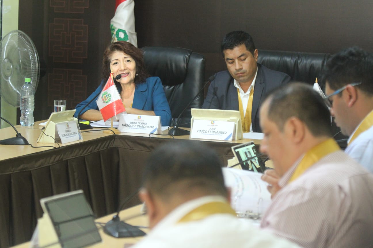 Gobernadora Rosa Vásquez rinde cuentas ante el Consejo Regional sobre sus primeros 100 días de gestión