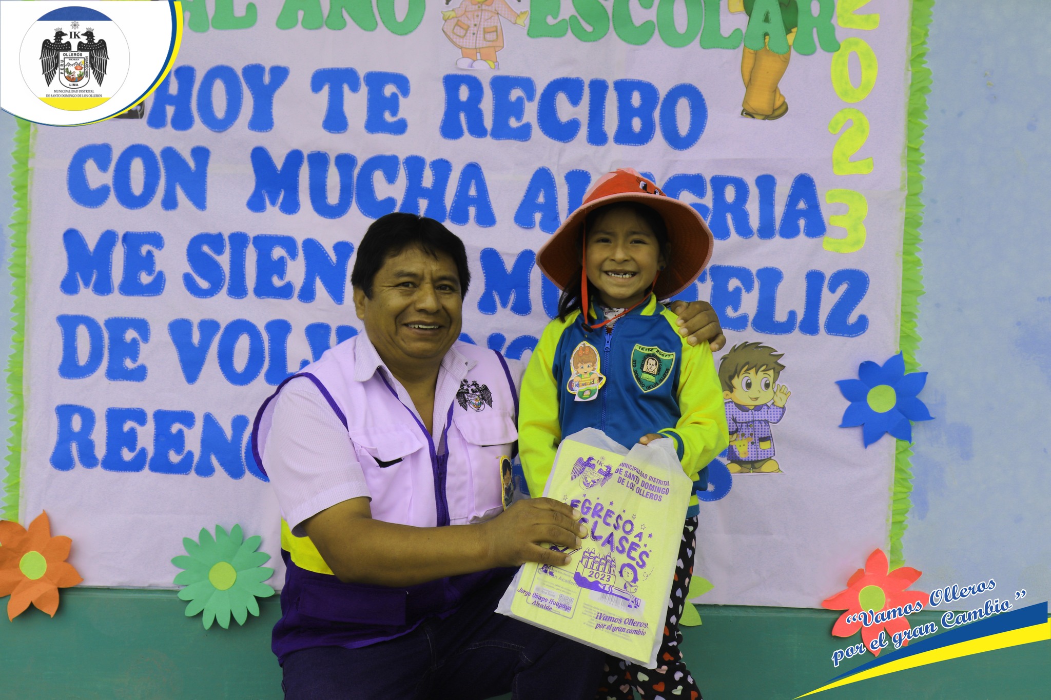 kits escolares en las instituciones educativas de las zonas altas del distrito