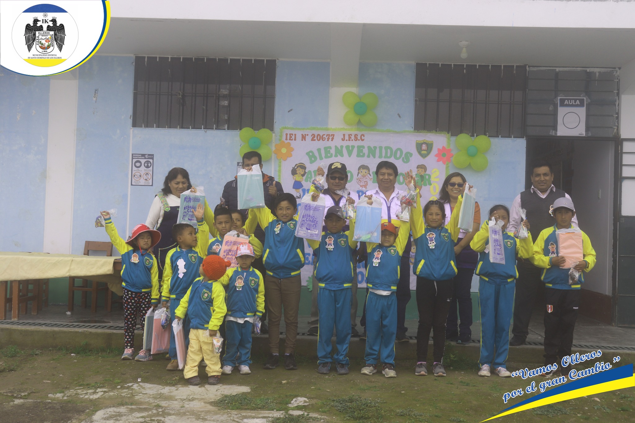 kits escolares en las instituciones educativas de las zonas altas del distrito