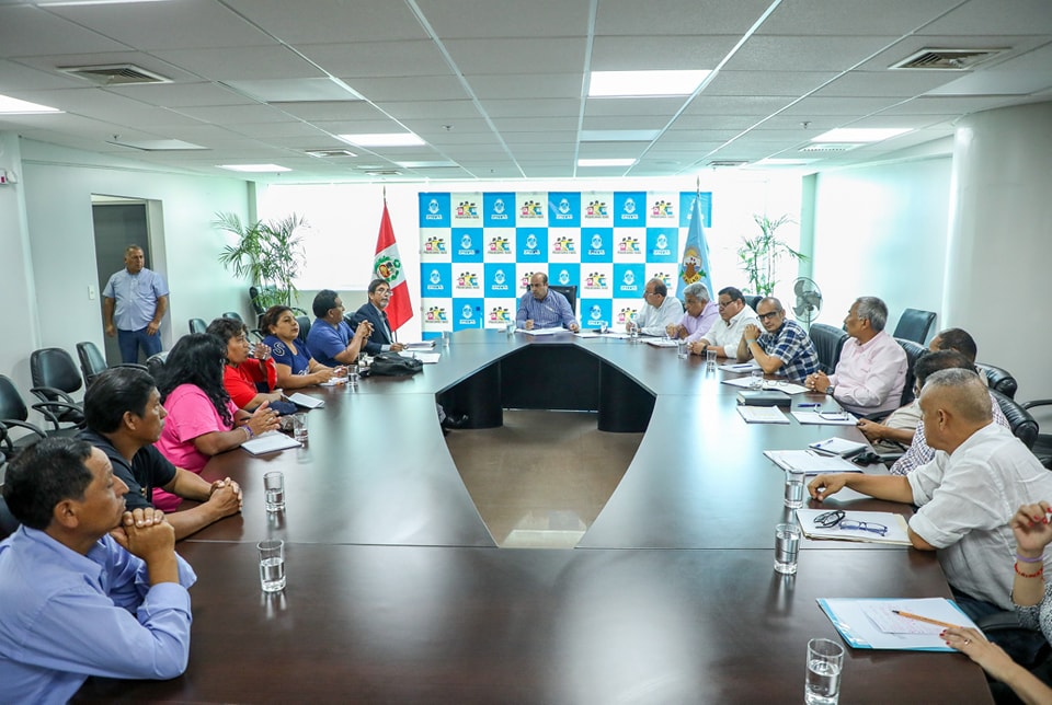 El alcalde Pedro Spadaro sostuvo una reunión con representantes de los trabajadores de Eslimp Callao
