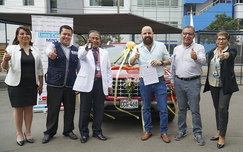 imagen 4 de Universidad Científica del Sur realiza donación de camioneta a Diris Lima Centro