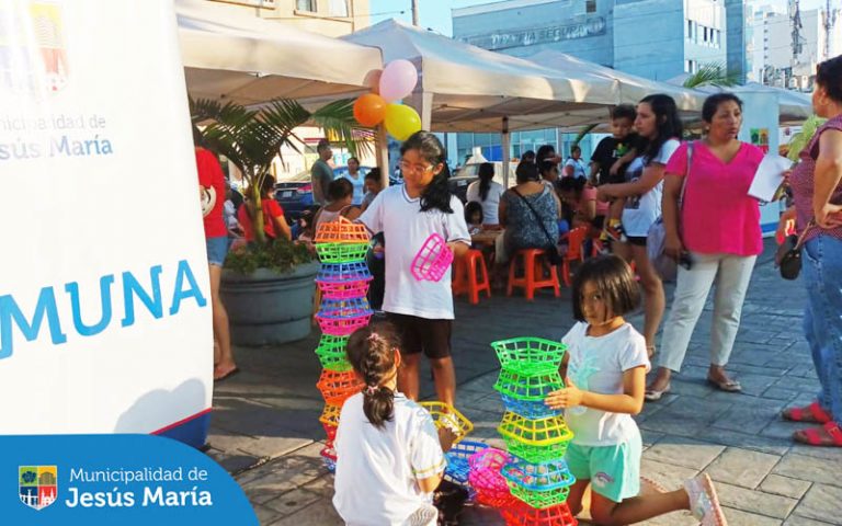 festividades por el 👧🏽 #DíaDelNiñoPeruano 👦🏻
