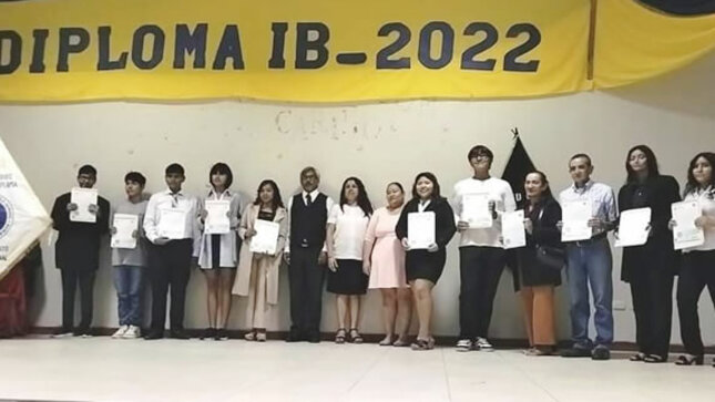 En ceremonia especial, 94 estudiantes del COAR Madre de Dios recibieron diploma de Bachillerato Internacional