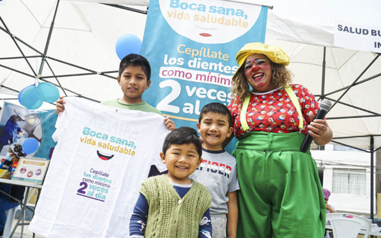 1 de  Más de 243 mil atenciones por salud bucal se realizaron en lo que va del año en Lima Centro