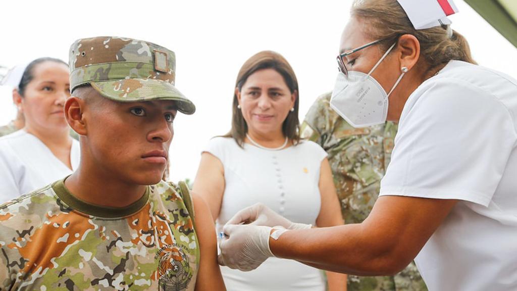 Minsa vacunará a 5000 militares contra la influenza