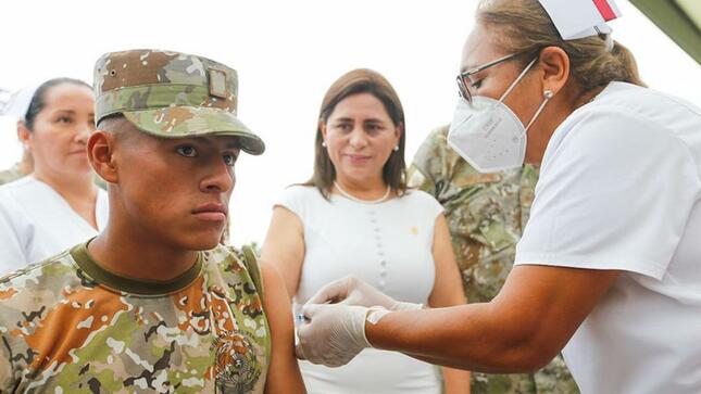 Minsa vacunará a 5000 militares contra la influenza