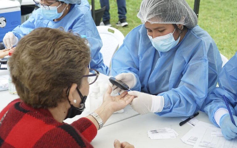 2 de Más de 300 adultos mayores reciben atenciones en campaña integral de salud en Cercado de Lima