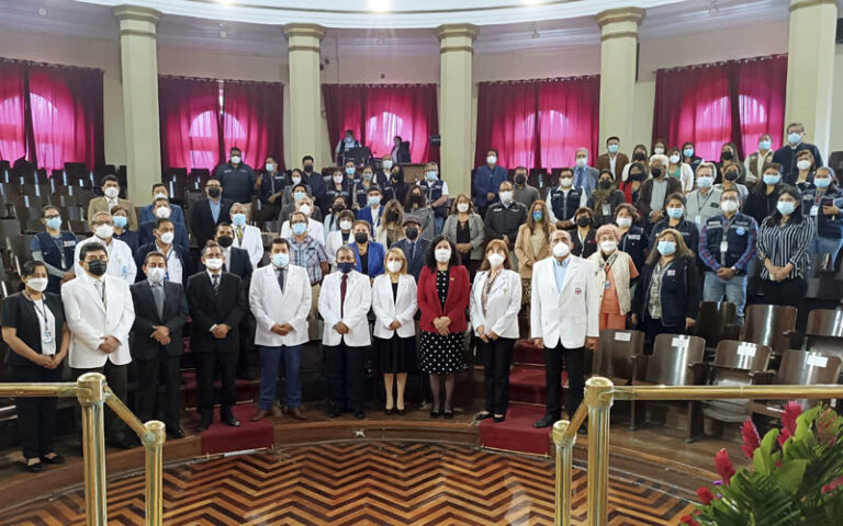 3 de Presentan a Andrés Eneque como director general de la Diris Lima Centro