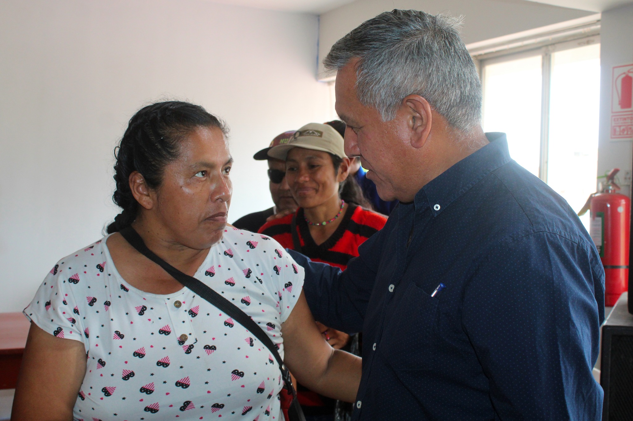 Personas con habilidades diferentes fueron recibidos por alcalde Fernando Cárdenas con quien sostuvieron importante diálogo