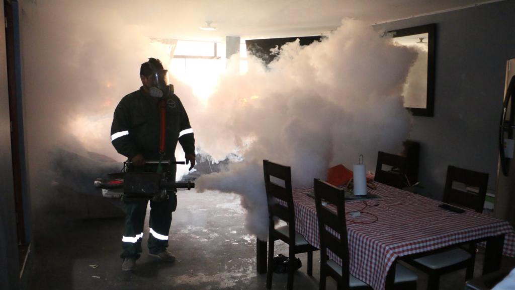 La lucha contra el dengue es casa por casa
