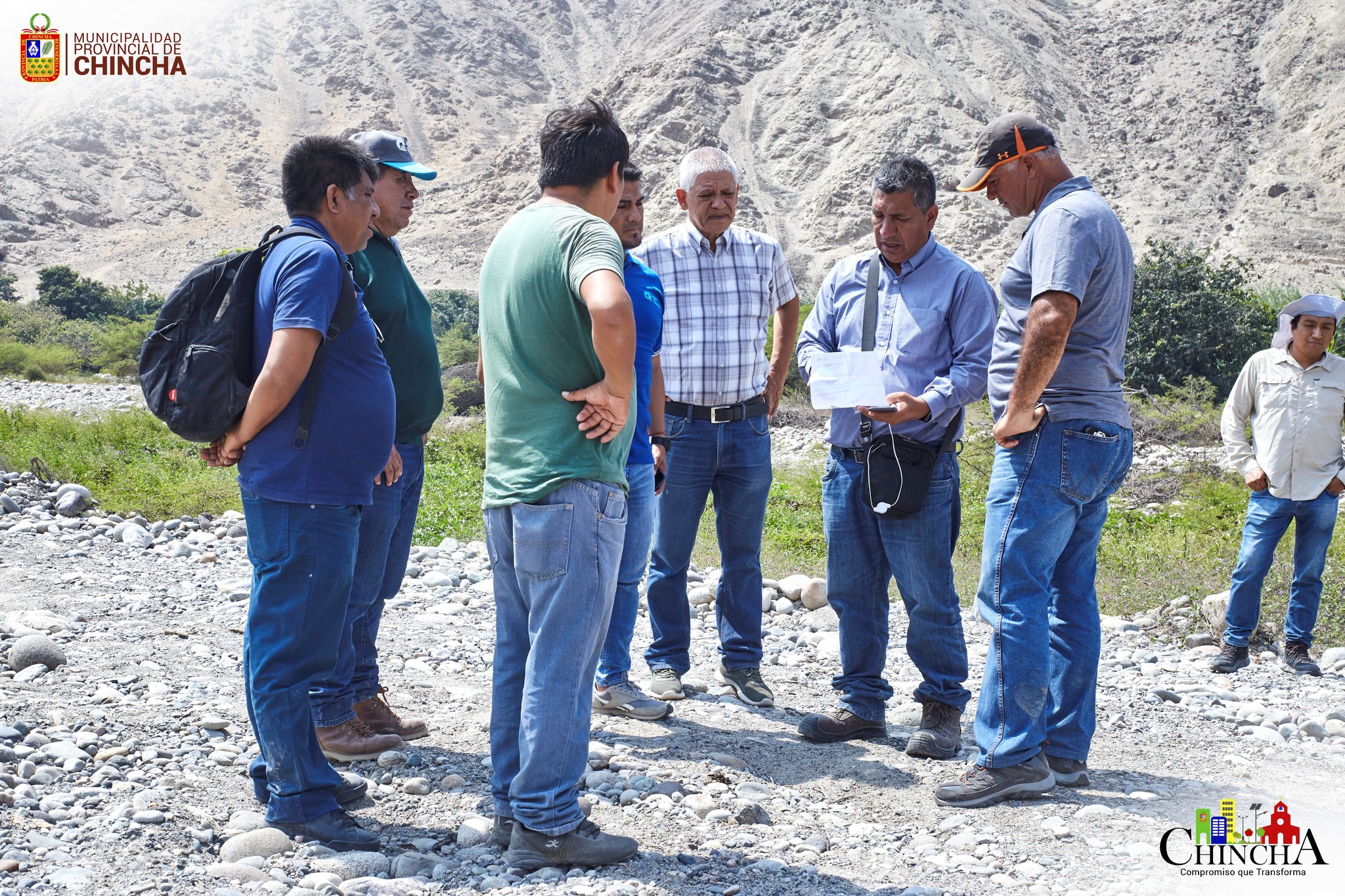 El alcalde Ing. César Carranza ha logrado que la empresa privada, conceda el abastecimiento de agua potable desde sus plantas de tratamiento, por lo que ya, en la actualidad la PTAP funciona con normalidad para las Galerías Filtrantes de Minaqueros y otras fuentes cuentan con un total de 550 litros/segundos de captación; por otro lado, la Municipalidad Provincial aportará económicamente para adquirir materiales para lograr transportar agua, recurso que se distribuye mediante redes domiciliarias, por lo que muchos sectores vienen siendo beneficiados con el restablecimiento del servicio y en otros el incremento.
