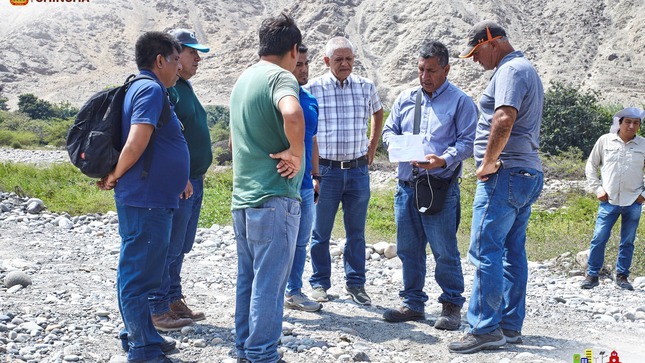 El alcalde Ing. César Carranza ha logrado que la empresa privada, conceda el abastecimiento de agua potable desde sus plantas de tratamiento, por lo que ya, en la actualidad la PTAP funciona con normalidad para las Galerías Filtrantes de Minaqueros y otras fuentes cuentan con un total de 550 litros/segundos de captación; por otro lado, la Municipalidad Provincial aportará económicamente para adquirir materiales para lograr transportar agua, recurso que se distribuye mediante redes domiciliarias, por lo que muchos sectores vienen siendo beneficiados con el restablecimiento del servicio y en otros el incremento.