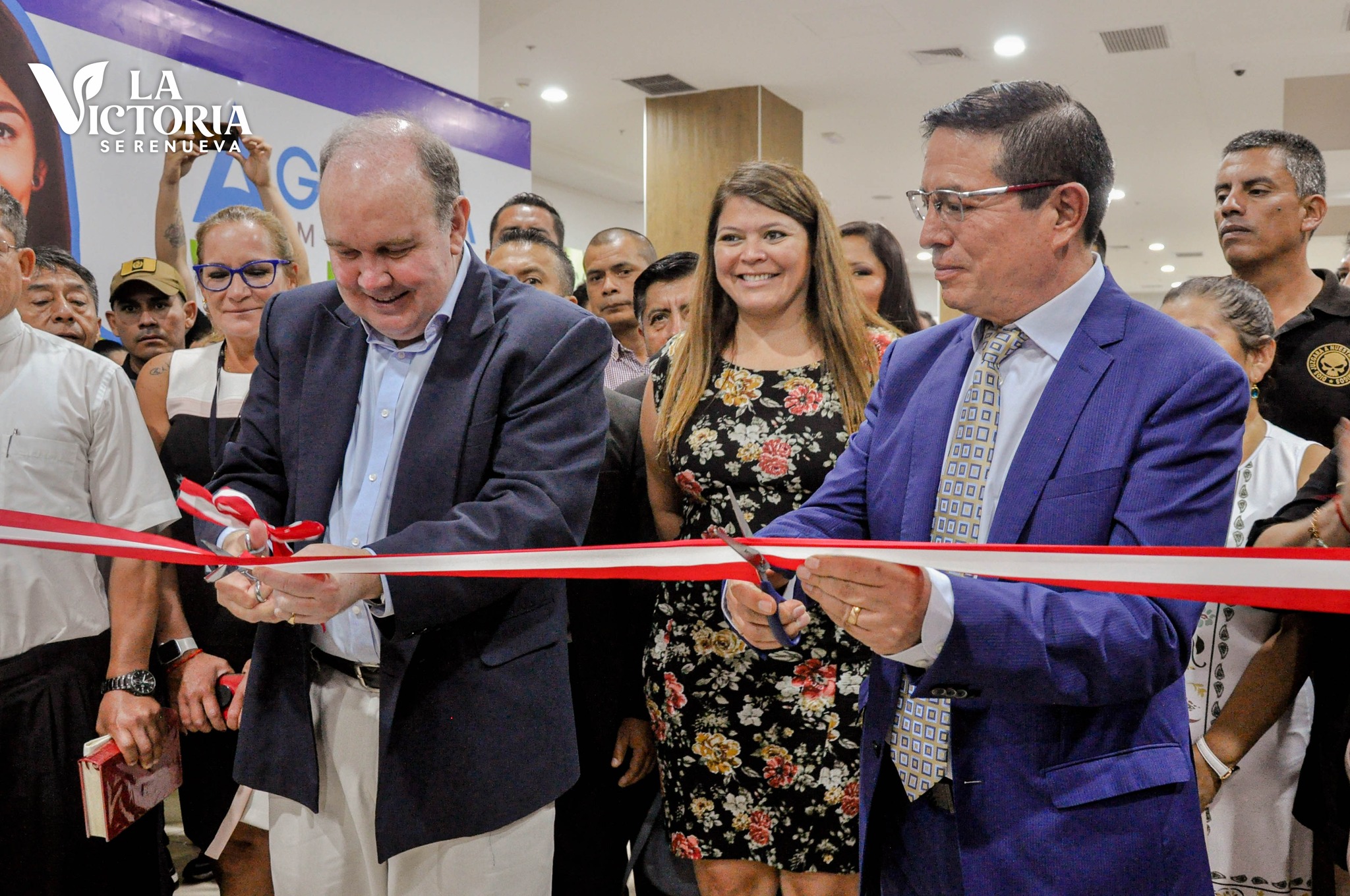 Inauguración Oficina Descentralizada municipal en Centro Comercial GAMMA