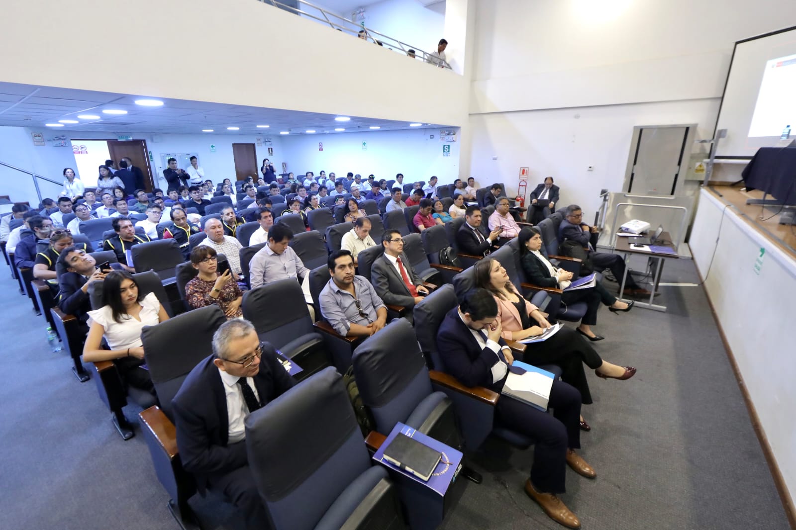 Gerencia de Explosivos y Pirotécnicos de la SUCAMEC participó en Foro: “Minería a Pequeña Escala” organizado por el Congreso de la República