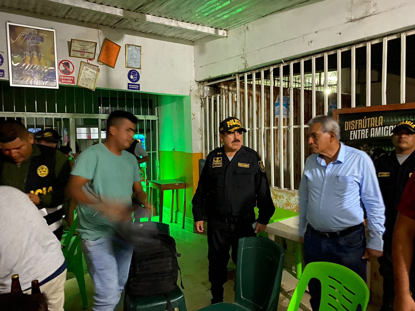 ALCALDE DE SULLANA LIDERA MEGA OPERATIVO JUNTO CON LA POLICÍA NACIONAL