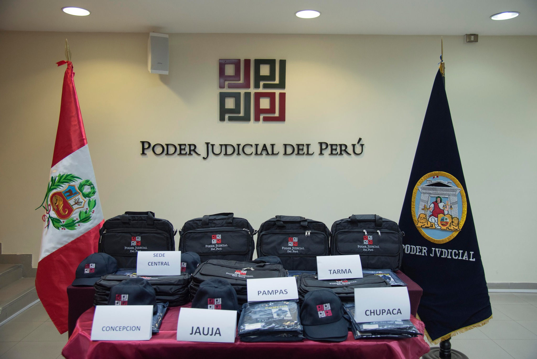 foto entrega implementos
