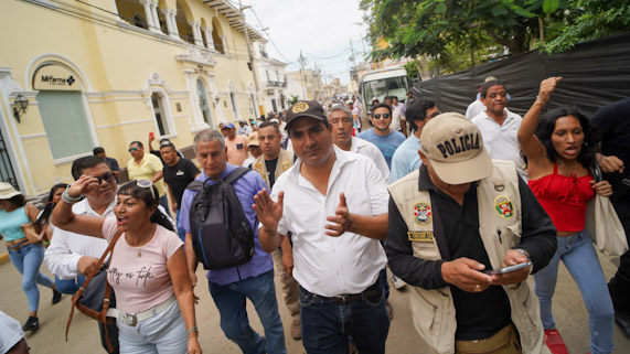 Piura unida reclama obras definitivas para enfrentar El Niño global